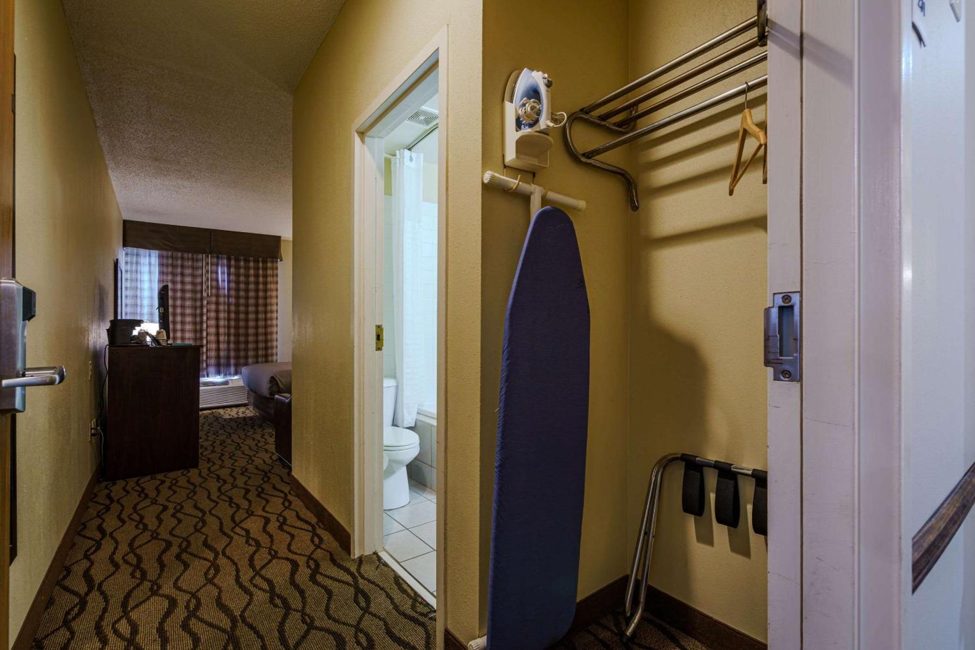 Quality Inn I-75 West Chester-North Cincinnati Ngoại thất bức ảnh